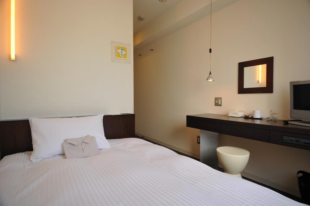 7 Days Hotel Plus Kōchi Pokoj fotografie