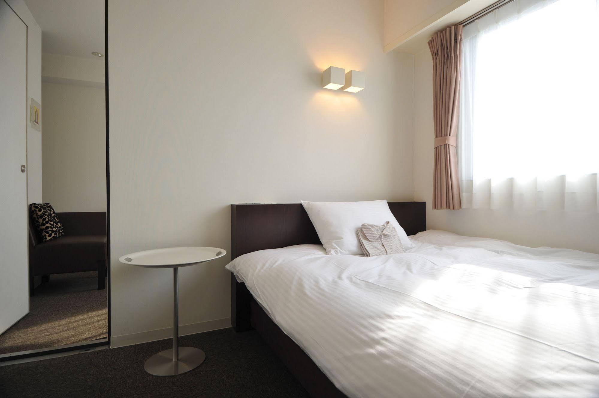 7 Days Hotel Plus Kōchi Exteriér fotografie